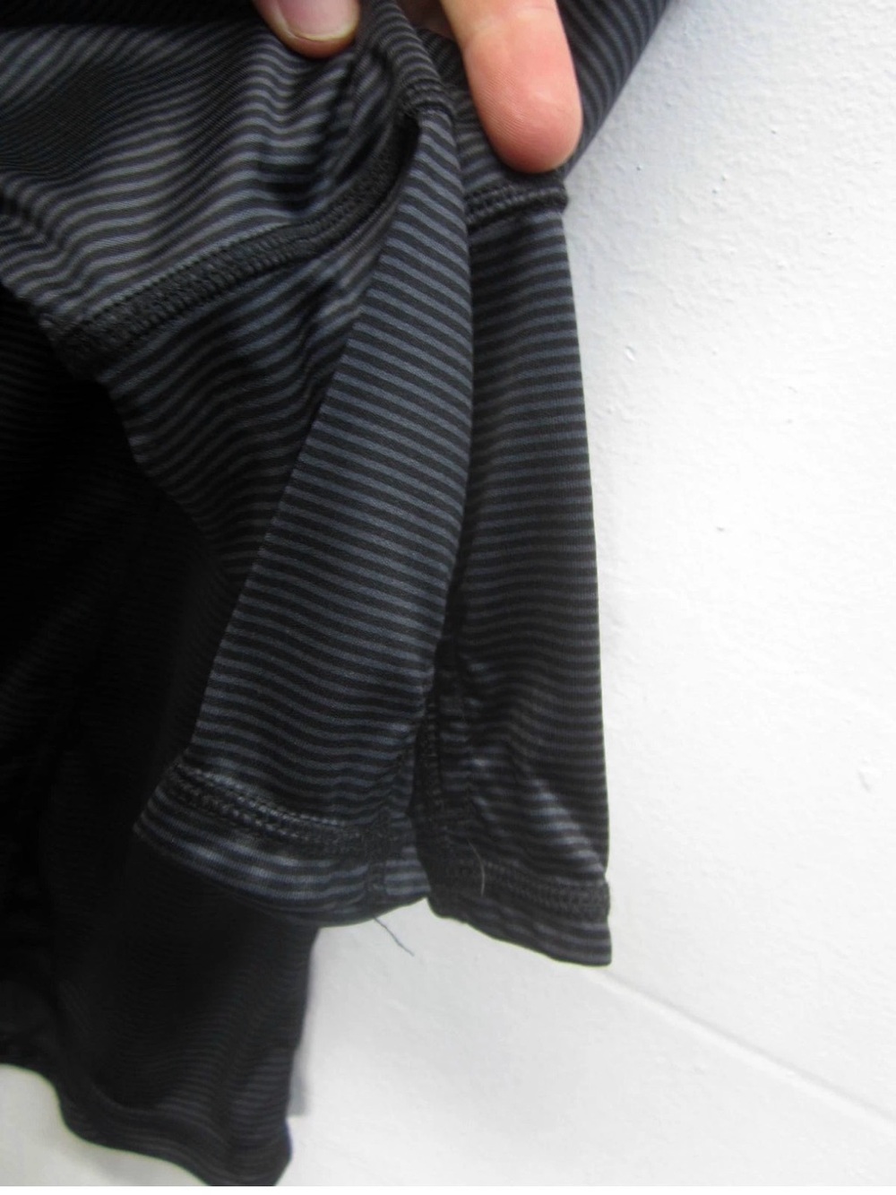 VTG Danskin Now Pullover Top Thermal Striped Half Zip Thumb Holes size M (8-10) - Picture 4 of 8